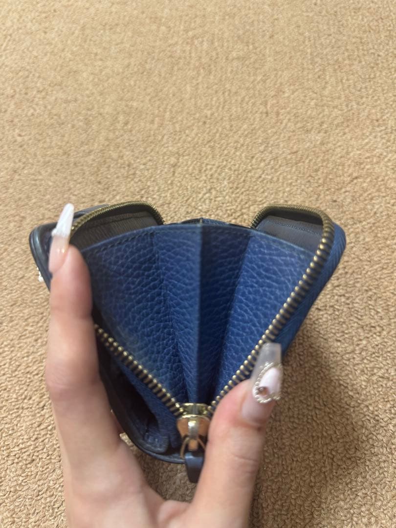 【Yukkusu 】GUCCI二つ折り財布 GGキャンバス