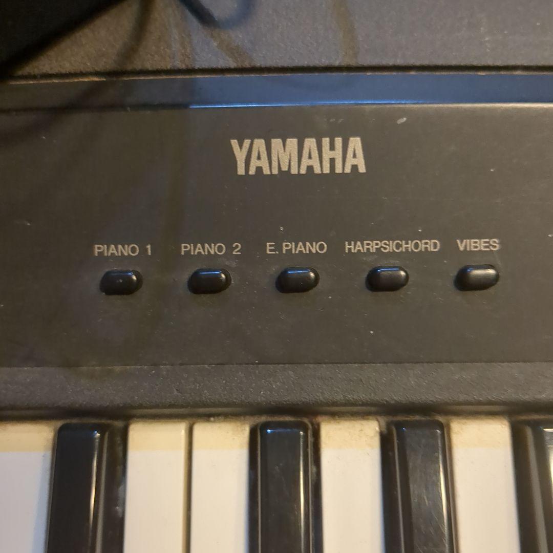 ヤマハ　パーソナル　エレクトリックピアノYPP15