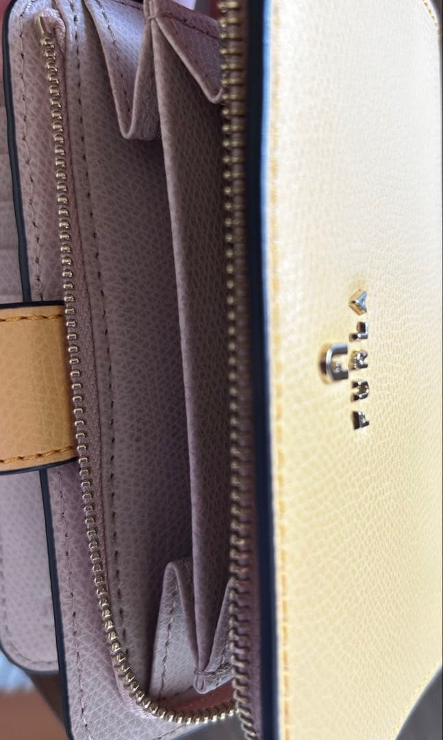 小物 FURLA CAMELIA M COMPACT YELLOW