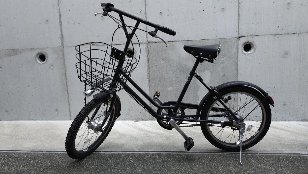 ★ブリヂストン　自転車　ベガス　ブラック　3段変速　20インチ