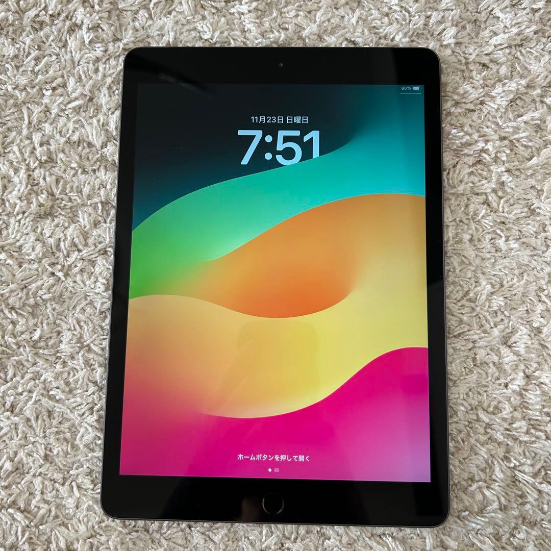 iPad 第8世代 セルラーモデル 32GB スペースグレイ Apple