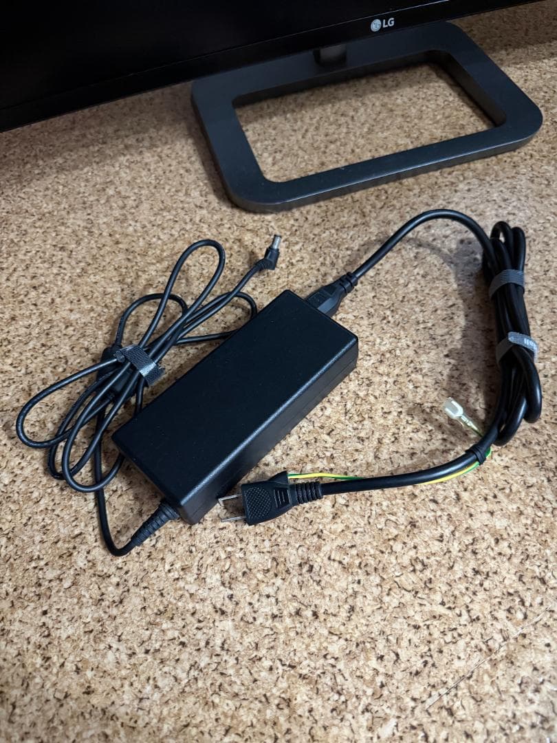 ウルトラワイドモニター　LG 34インチ　34UC87MーB