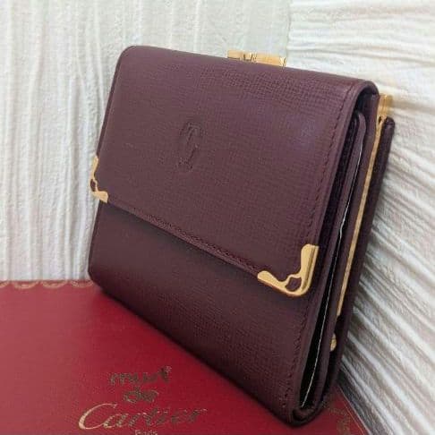希少】美品 Cartier マストライン 三つ折り財布 がま口 ボルドー 付属品