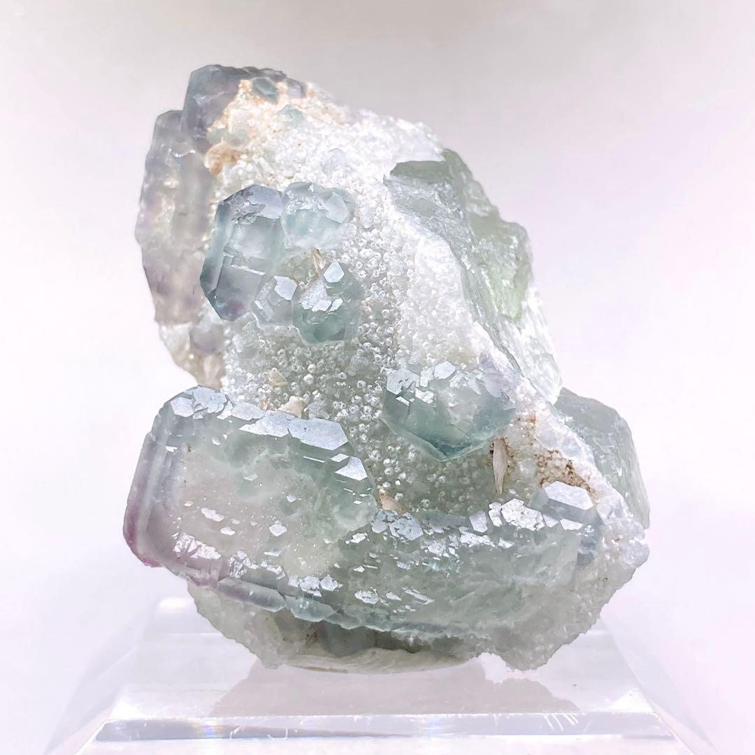 『永春』　フローライト　蛍石　原石　鉱物標本　天然石　162