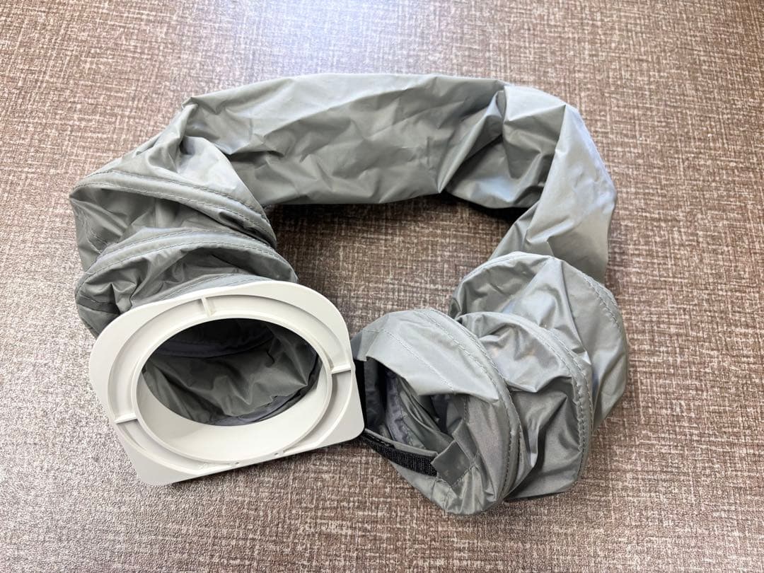 2019年製 コロナ 冷風・衣類乾燥除湿 CDM-1019