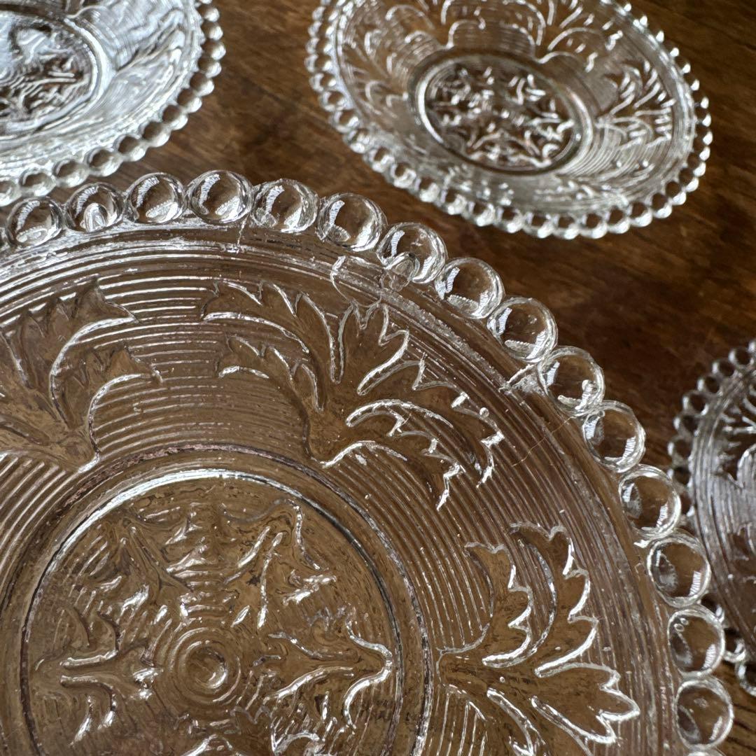 大正期　和ガラス　プレスガラス　ヒイラギ文小皿　5枚セット　レース皿　K356