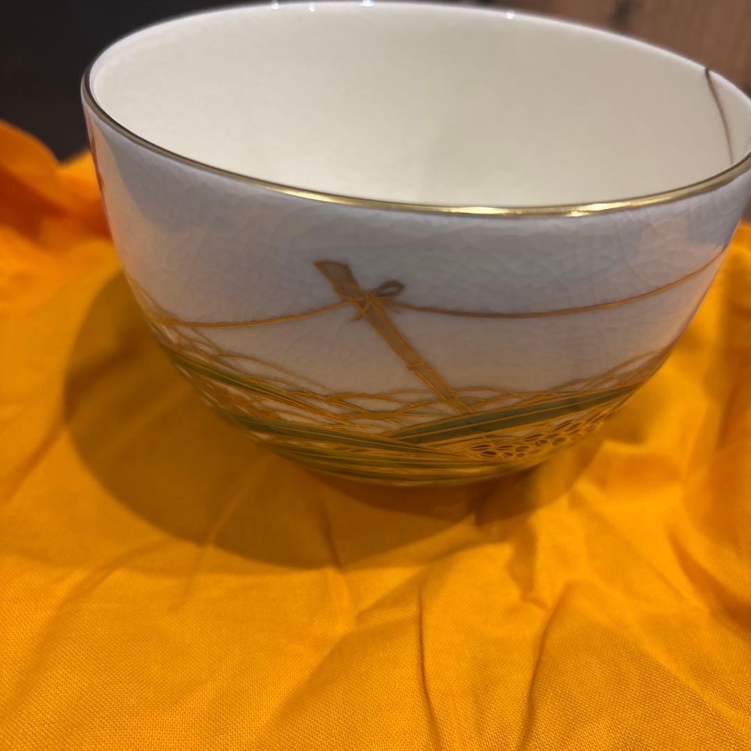 清閑寺窯の四代目杉田祥平作　色絵秋稔画茶碗