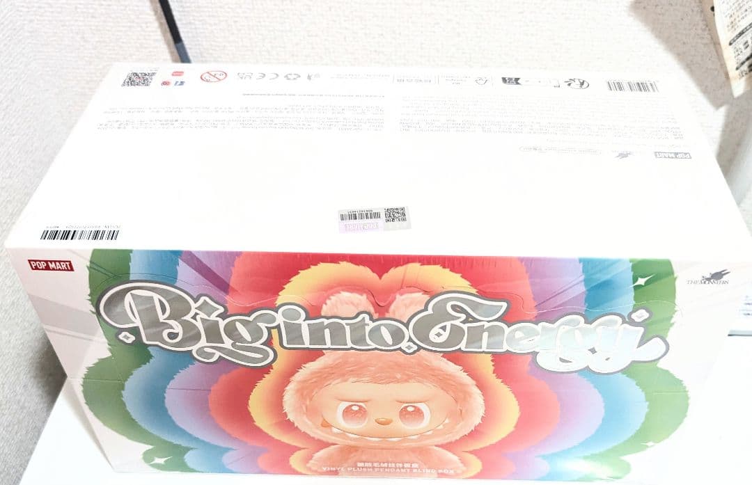 POP MART Big into Energy ぬいぐるみ