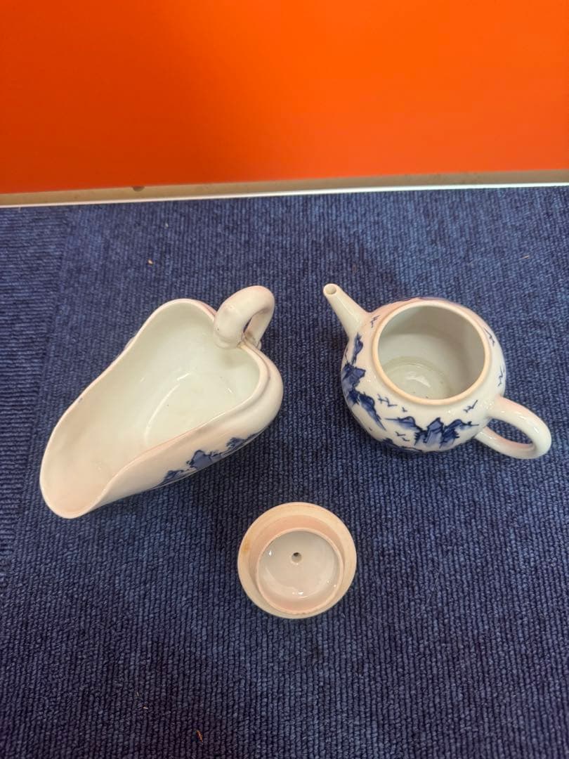 1683 平安白鳳　染付山水　急須1客　湯冷し1客