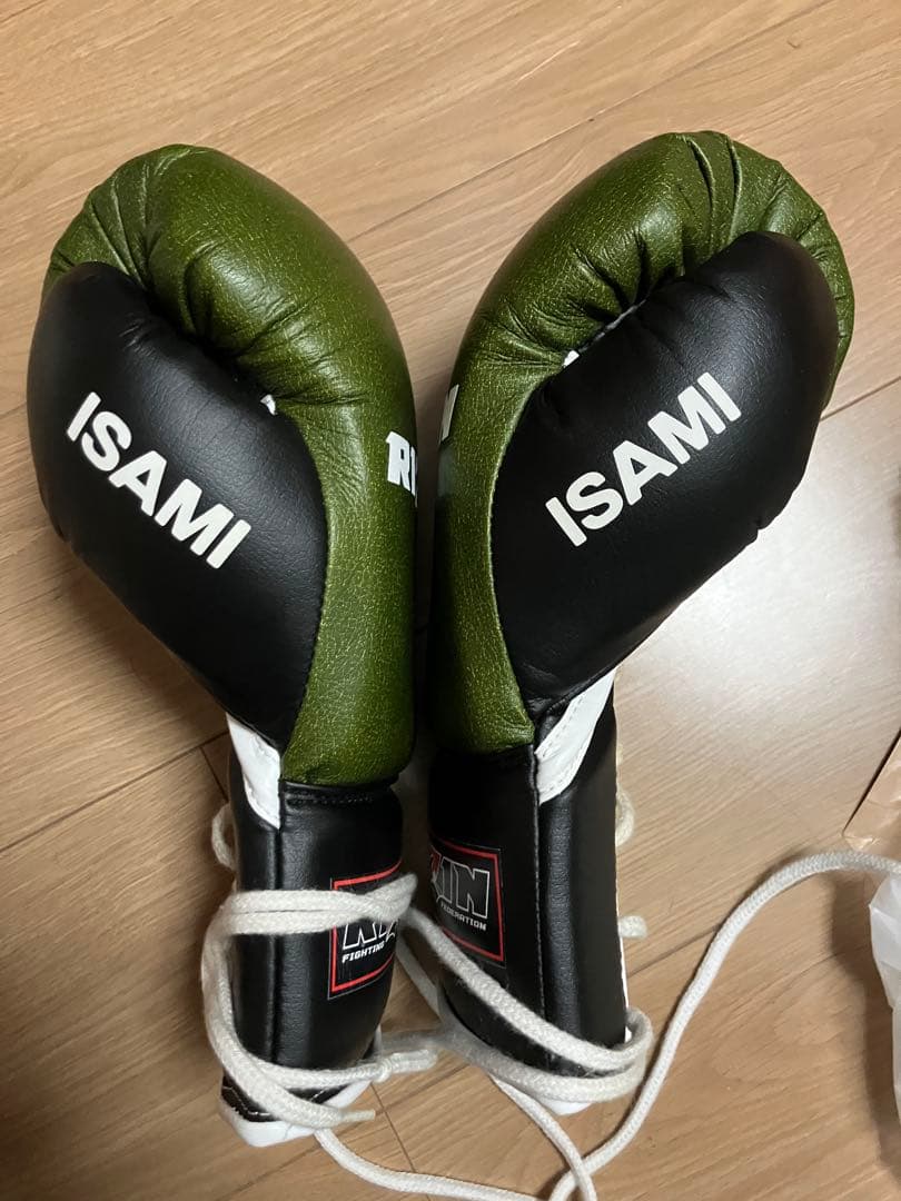 RIZINグローブ オリーブグリーン