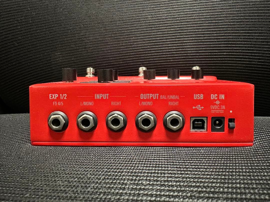 LINE6 HX Stomp 赤カラー