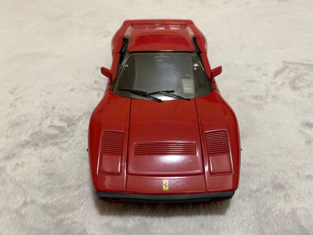 ミニカー HOTWHEELS Ferrari 288 GTO 1/18