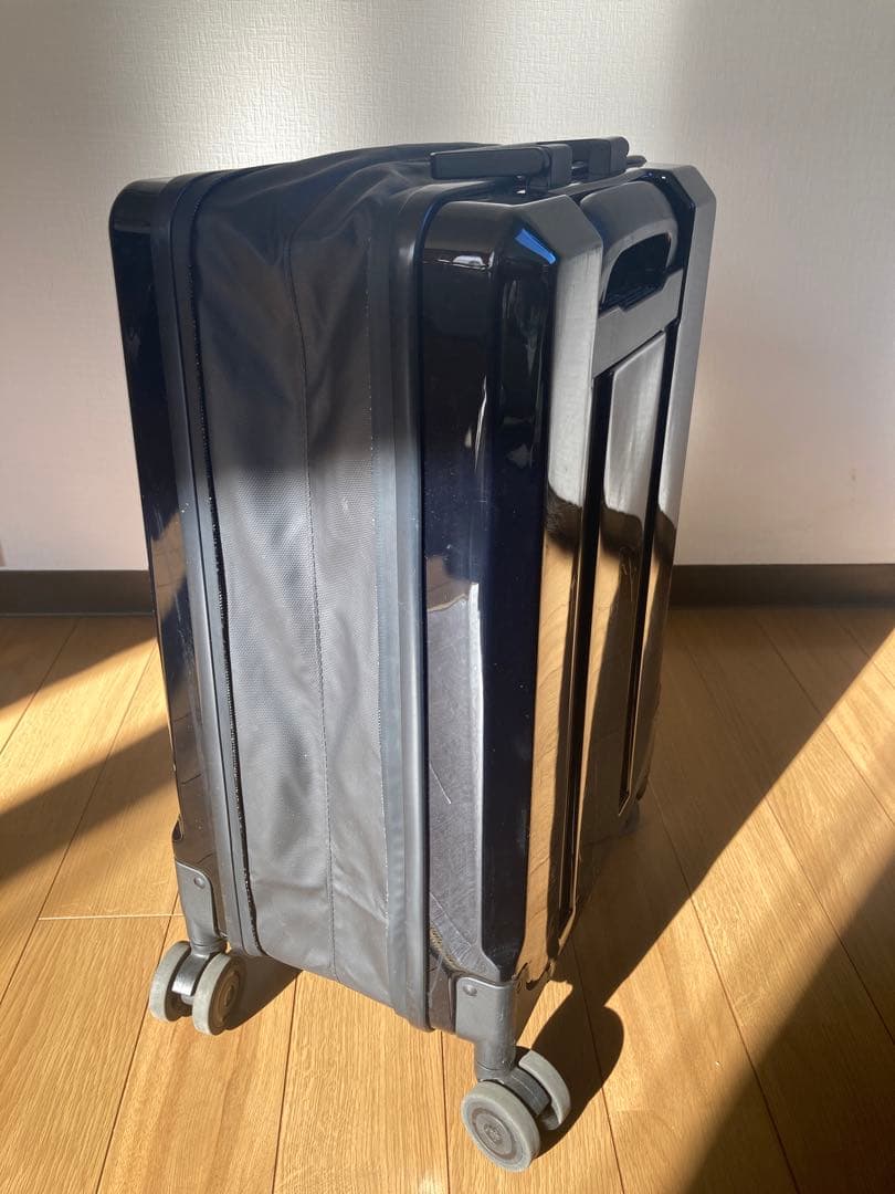 正規品　レジェンドウォーカー スーツケース 最大35L 機内持ち込み　ブラック
