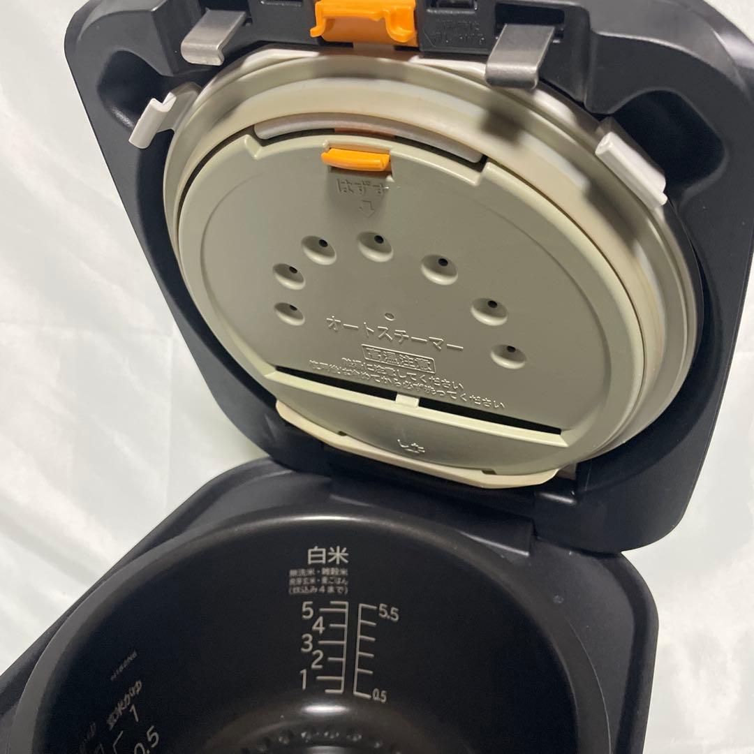 22年製5.5合 日立 圧力&スチームふっくら御膳 RZ-TS105M ブラック