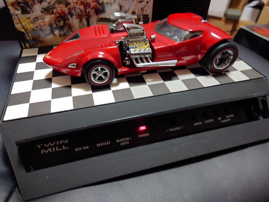 ミニカー HotWheels LEGENDS TO LIFE Twin Mill 1/24