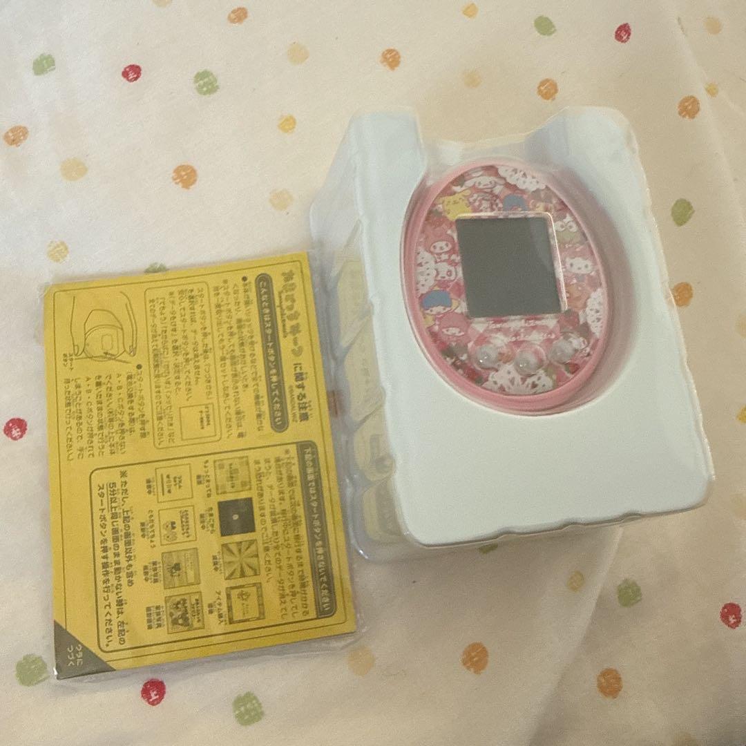 【美品】たまごっち サンリオ みーつ