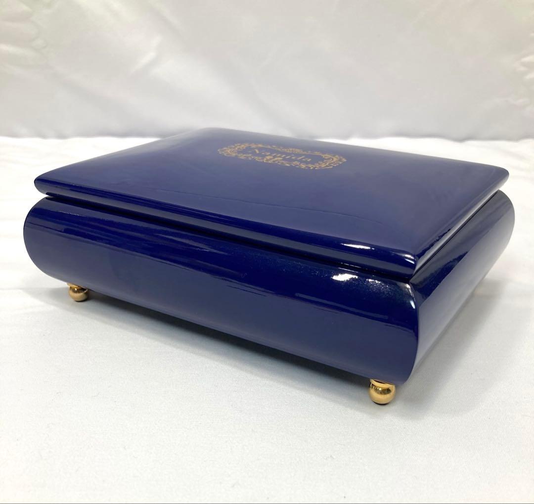 1737N9レ 美品 ピック付 AKIHIDE Namida オルゴール 宝石箱