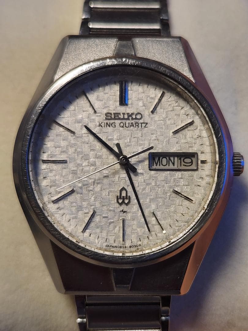 SEIKOキングクォーツ　絹目格子文字盤　0853-8035　1976製　可動品