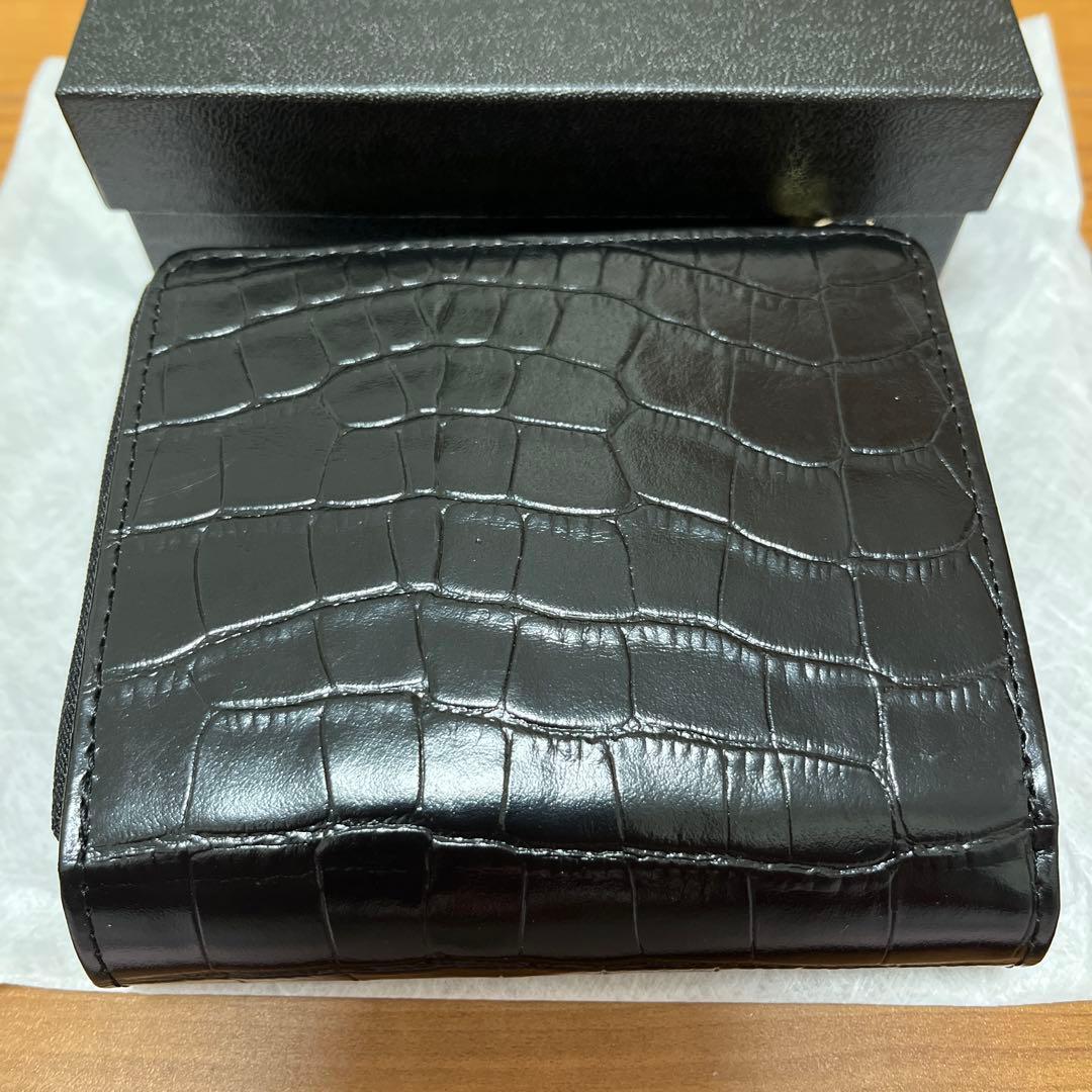 マリークワント　折り財布　ブラック　牛革　ウォレット　クロコ型押し