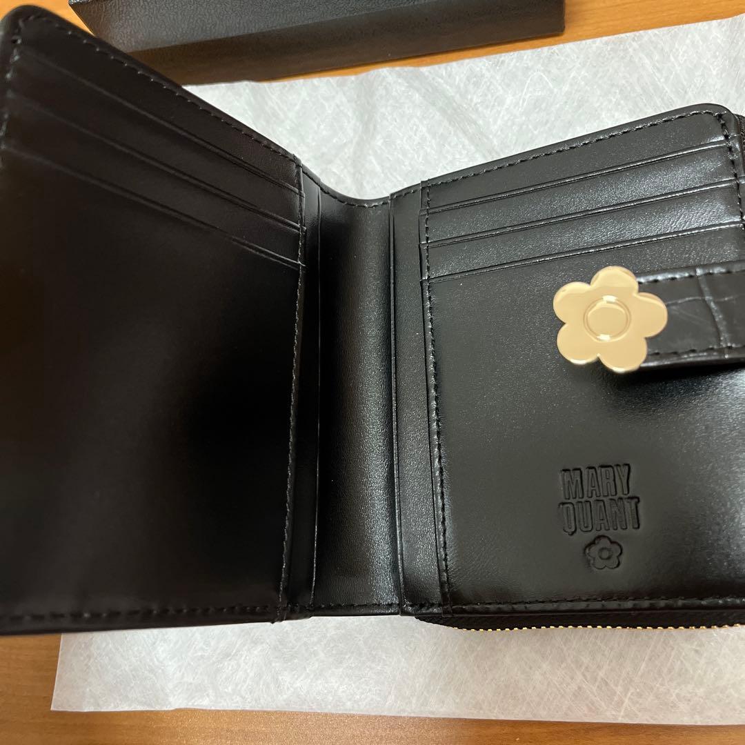 マリークワント　折り財布　ブラック　牛革　ウォレット　クロコ型押し