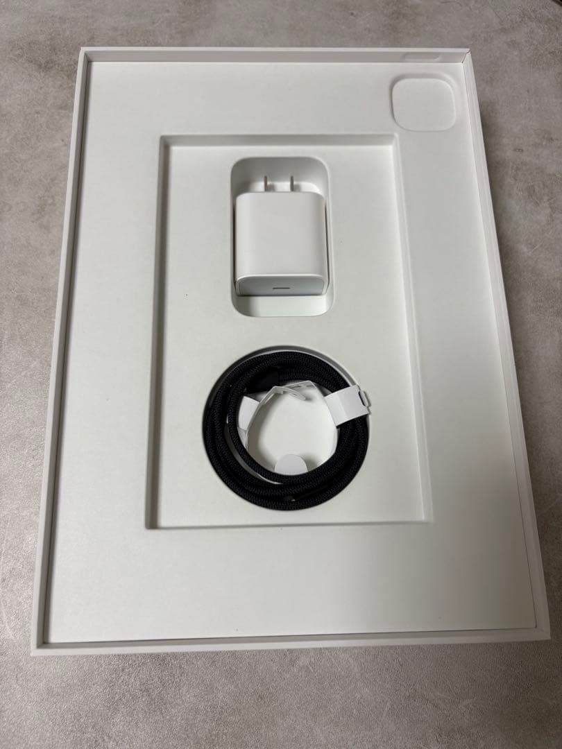 iPad Pro 11インチ 第5世代 スペースグレー 本体