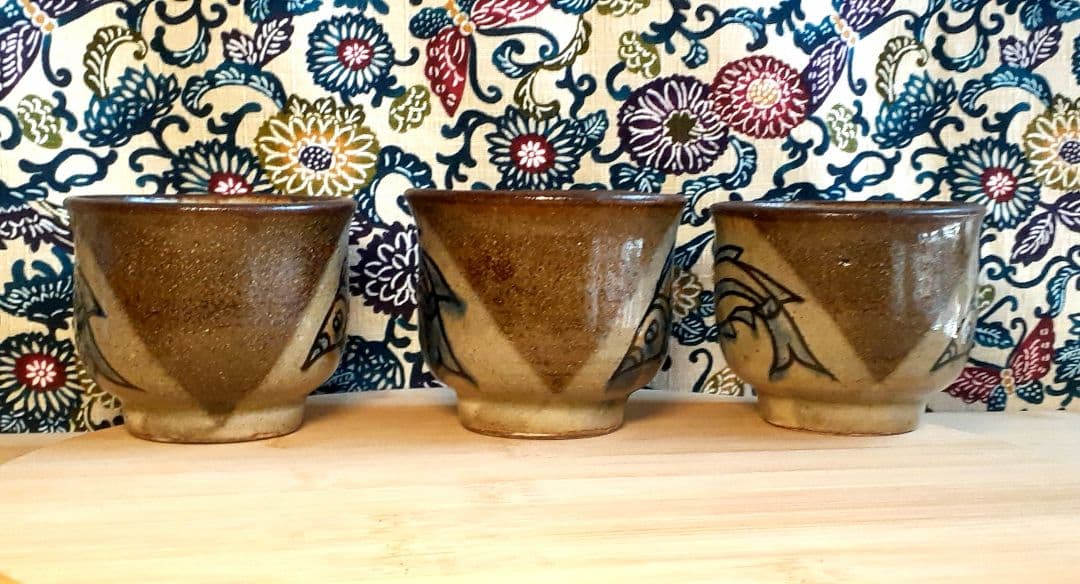 金城敏男 魚紋  湯呑茶碗 3客 金城一門 やちむん壺屋焼