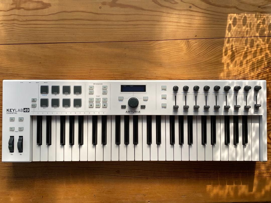 ARTURIA KEYLAB Essential 49 MIDIキーボード