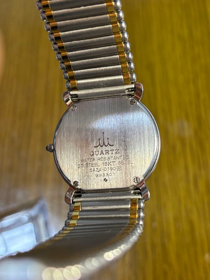 CREDOR ダイヤモンド装飾 腕時計 18KT BEZEL