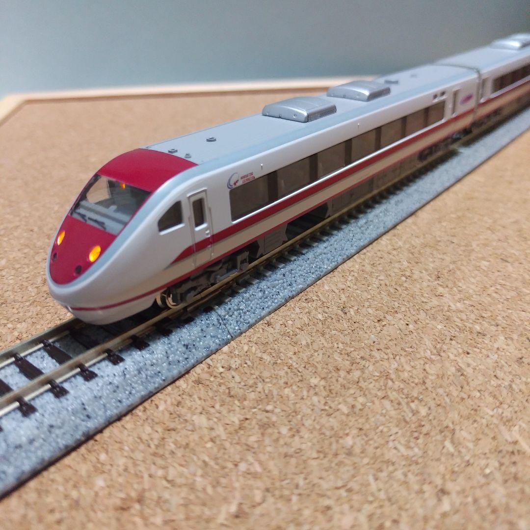 KATO 10-381 681系2000番台北越急行スノーラビットEXP. 9両