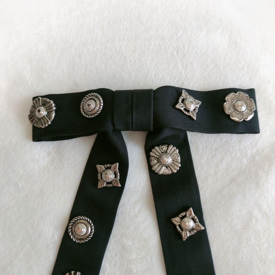 TOGA TOOトーガトゥ　メタルコンチョリボンタイ　TAKUYA着用　ブラック