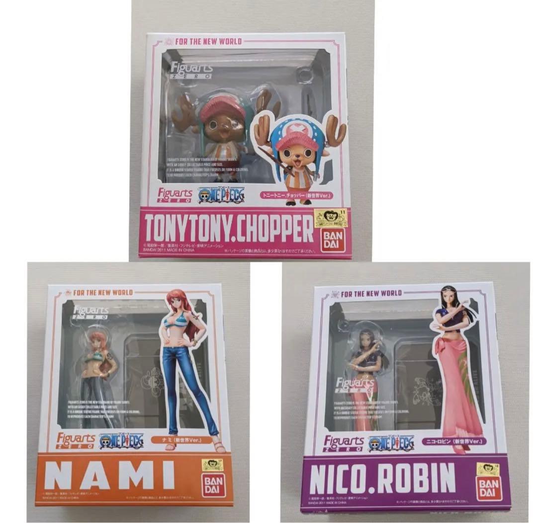 ワンピース　麦わらの一味　フィギュア