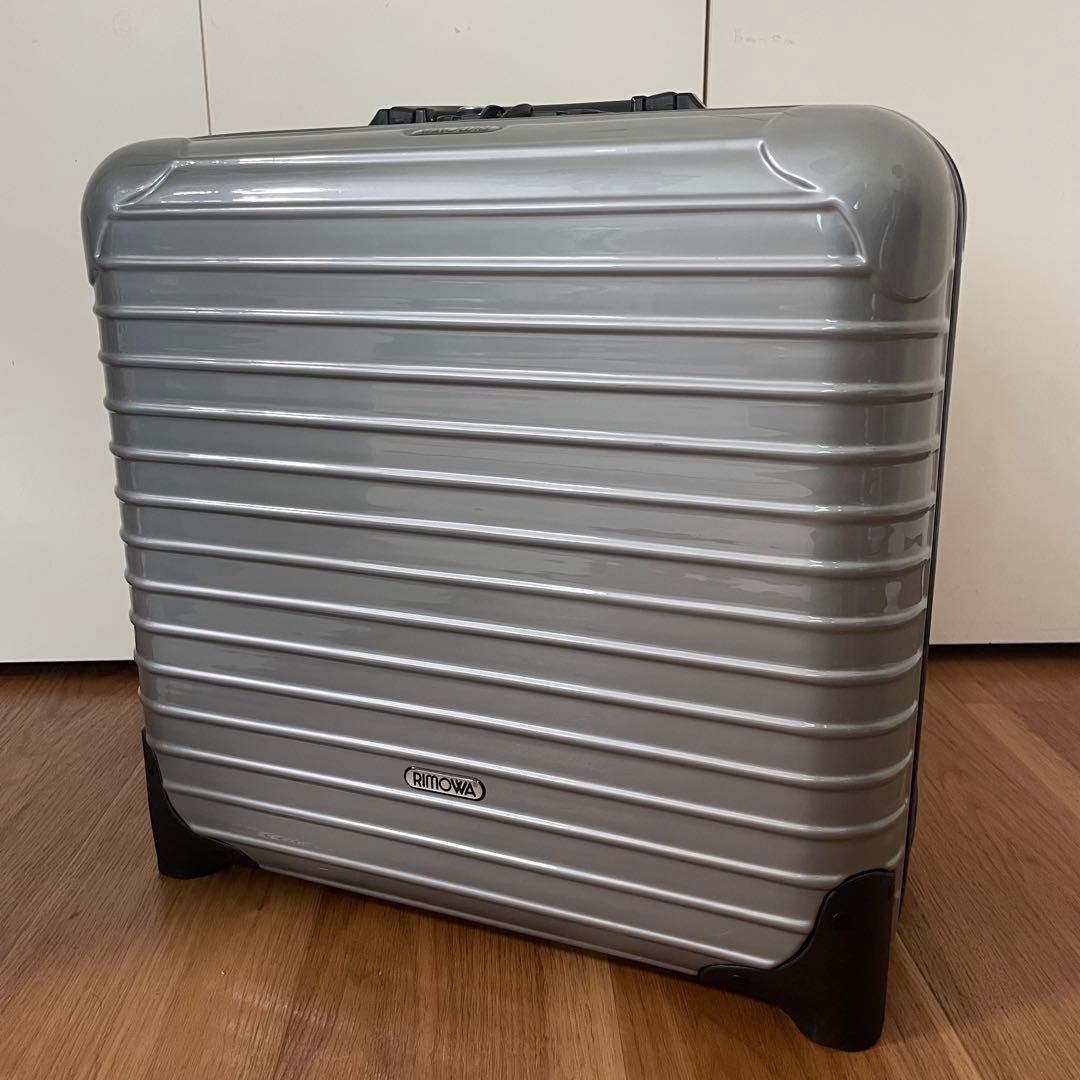 早い物勝ち！RIMOWAリモワ サルサ ビジネストローリー 2輪 機内持込可