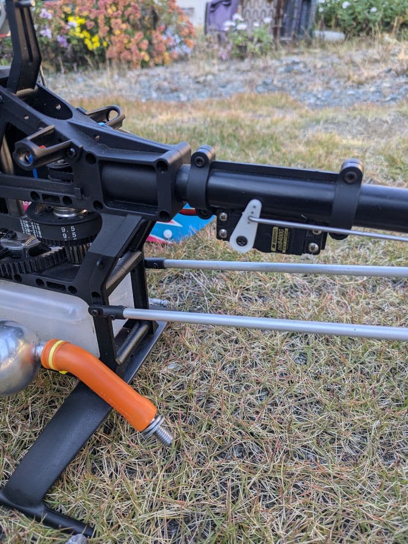 クエスト/キャリバー30　（37エンジンヘリコプター）