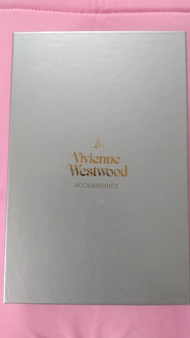 ヴィヴィアンウエストウッド 長財布