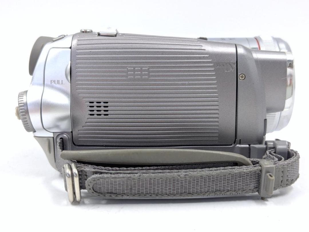 miniDVのダビングに Panasonic ビデオカメラ NV-GS250 1