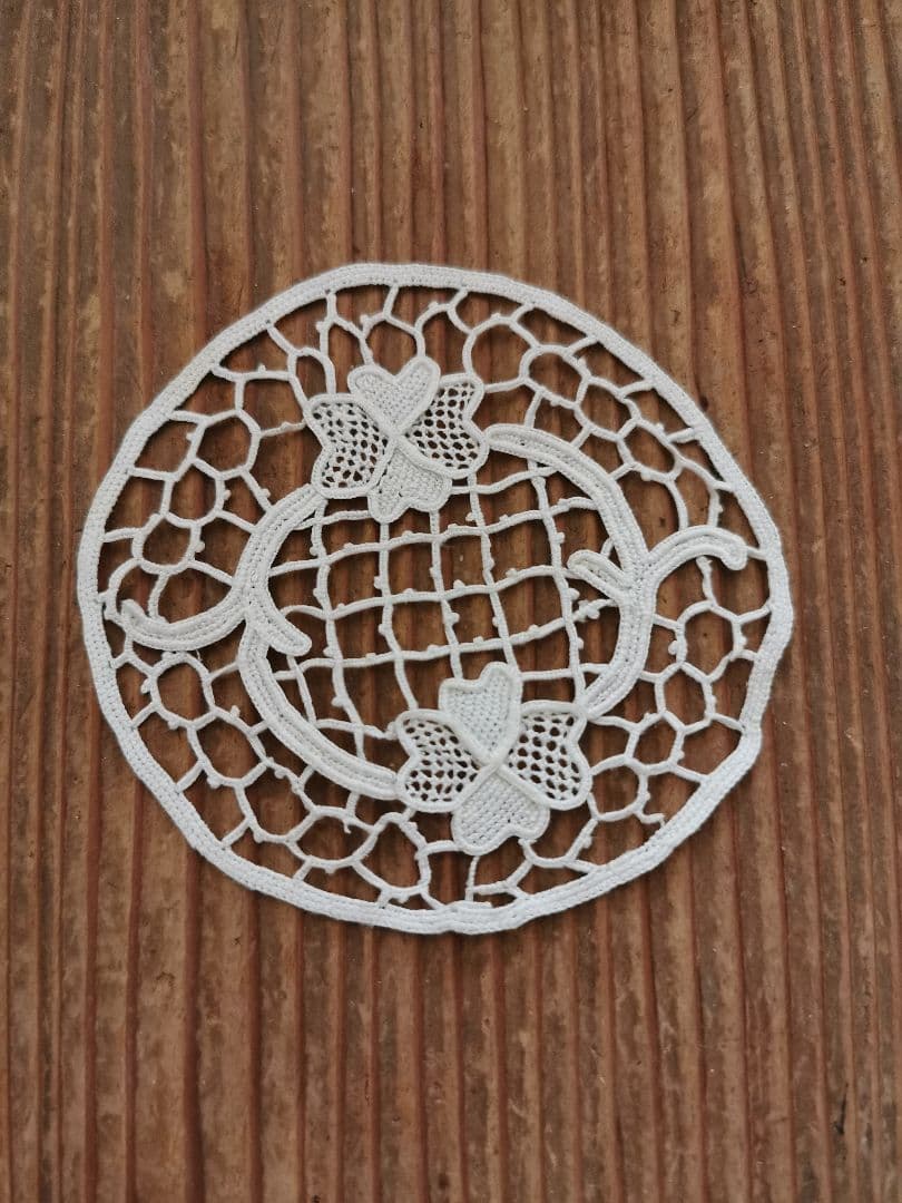 アンティーク☘トレフル よつ葉クローバー ニードルワーク レース刺繍プチドイリー