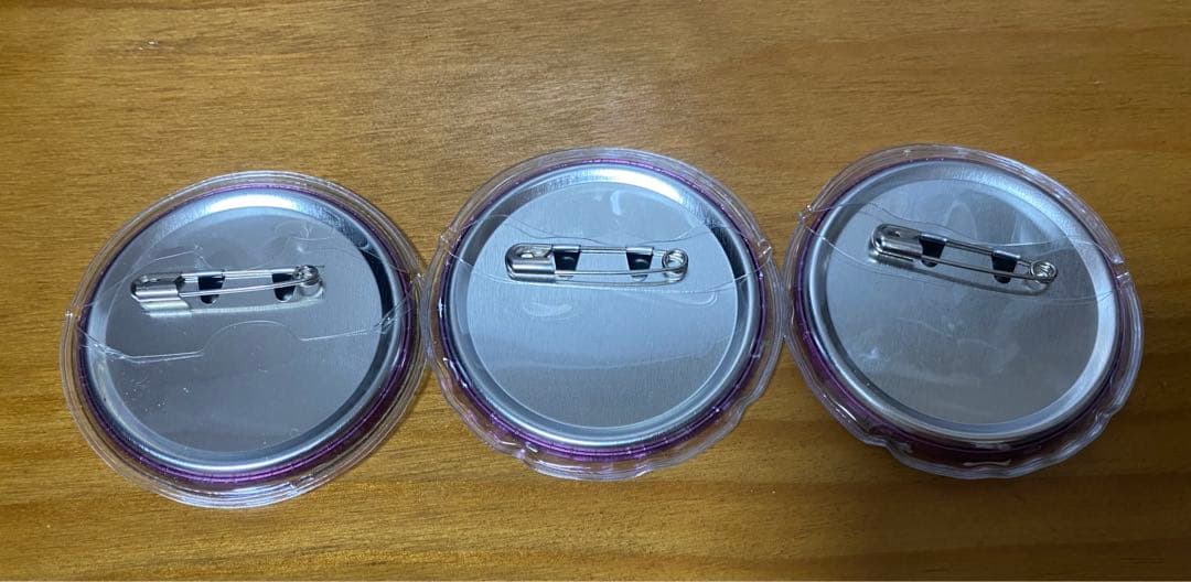 鬼滅の刃 原画展 デコレクション缶バッジ 栗花落カナヲ3個セット