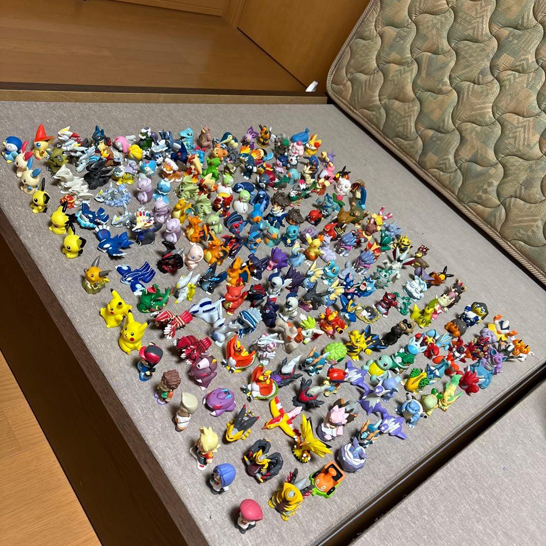 希少　モンコレ　ポケモン　215体　指人形　まとめ売り　バンダイ　TOMY