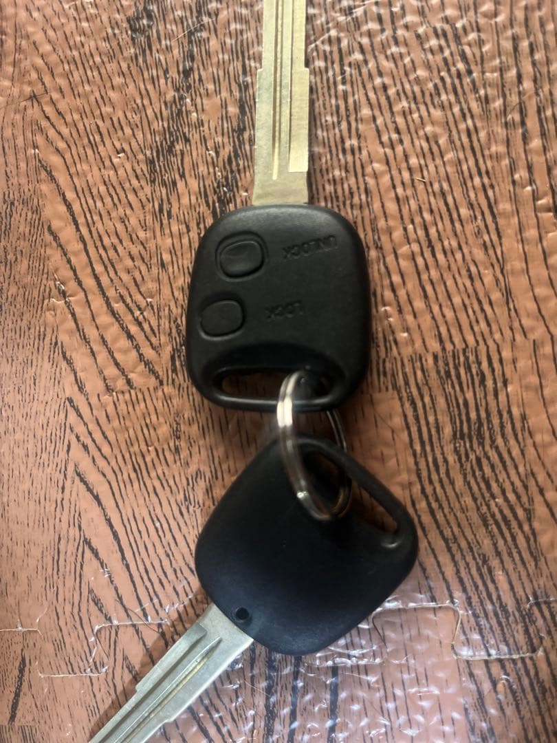 l700ミラジーノ電波式キーレスエントリーシステム キー付き