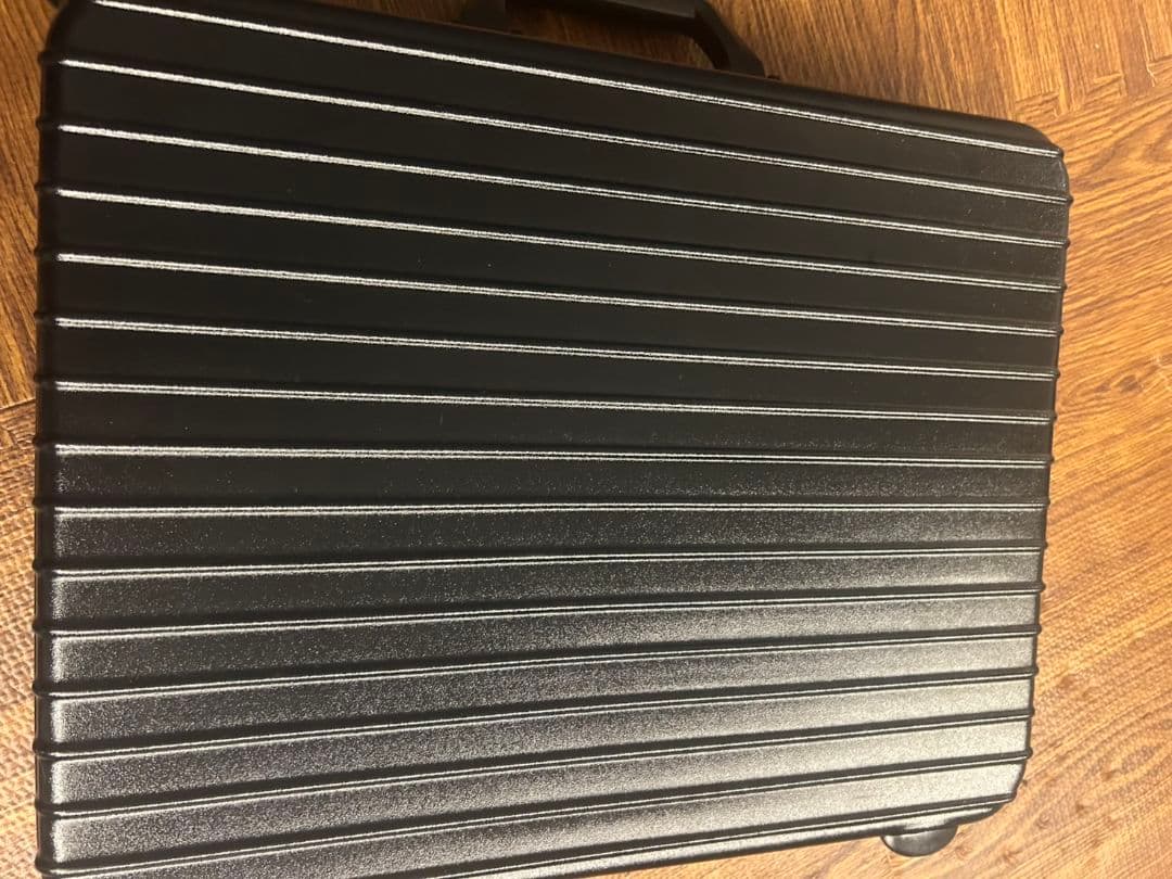 リモワ 2WAY アタッシュケース ブラック ハンドバック　スーツケース