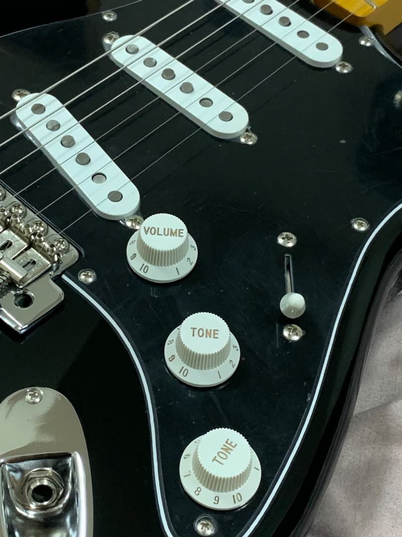 ギター Fender ST57-US (Made in Japan)