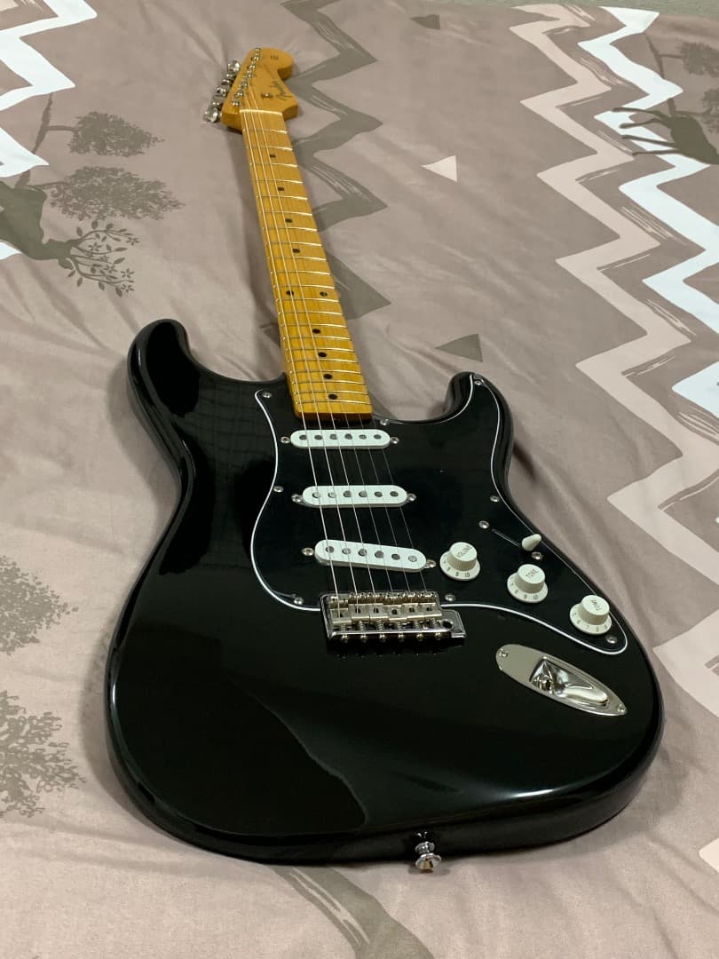 ギター Fender ST57-US (Made in Japan)