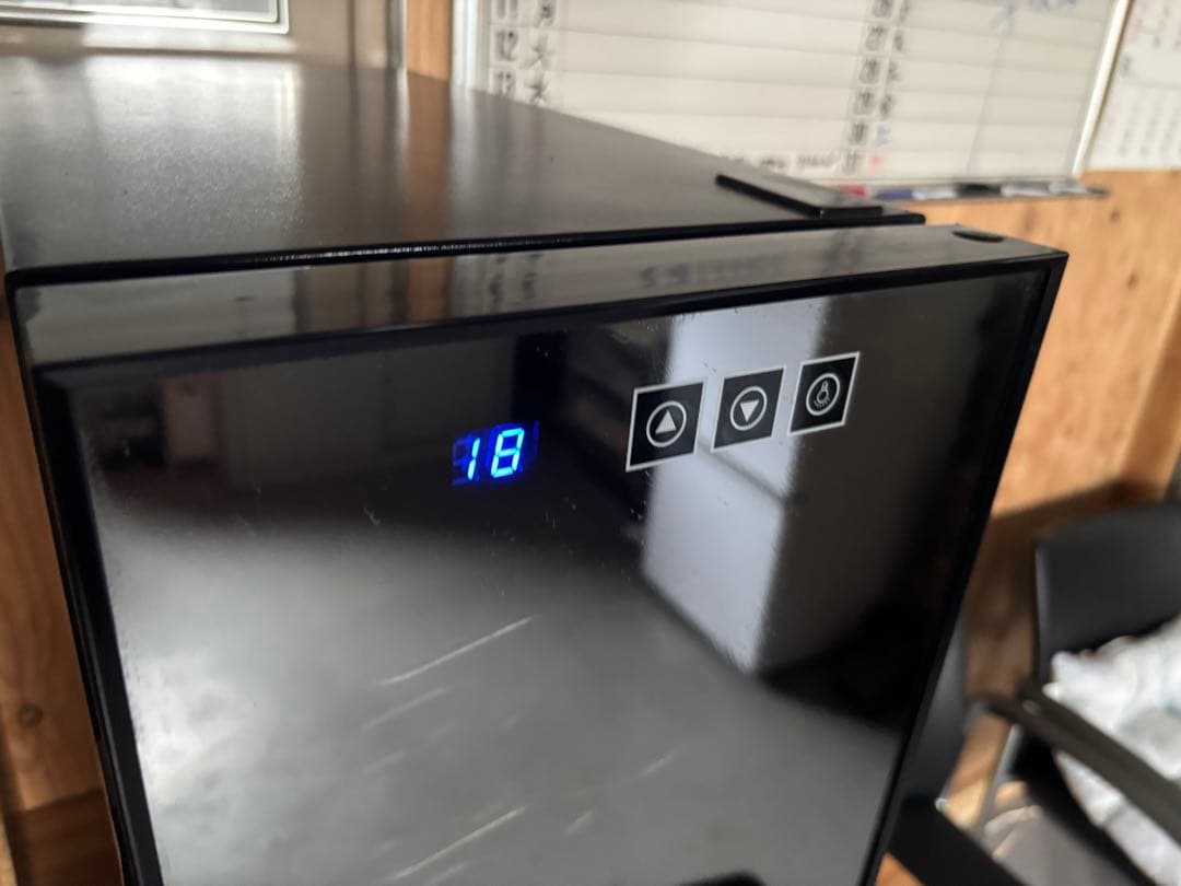 ワインセラー 家庭用ワインクーラー 33L 最大12本収納 2020年製Used