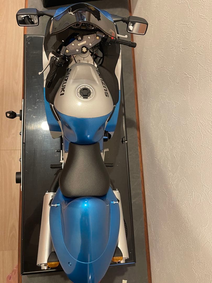 デアゴスティーニ SUZUKI GSX-1300R隼 完成品 塗装 全80号