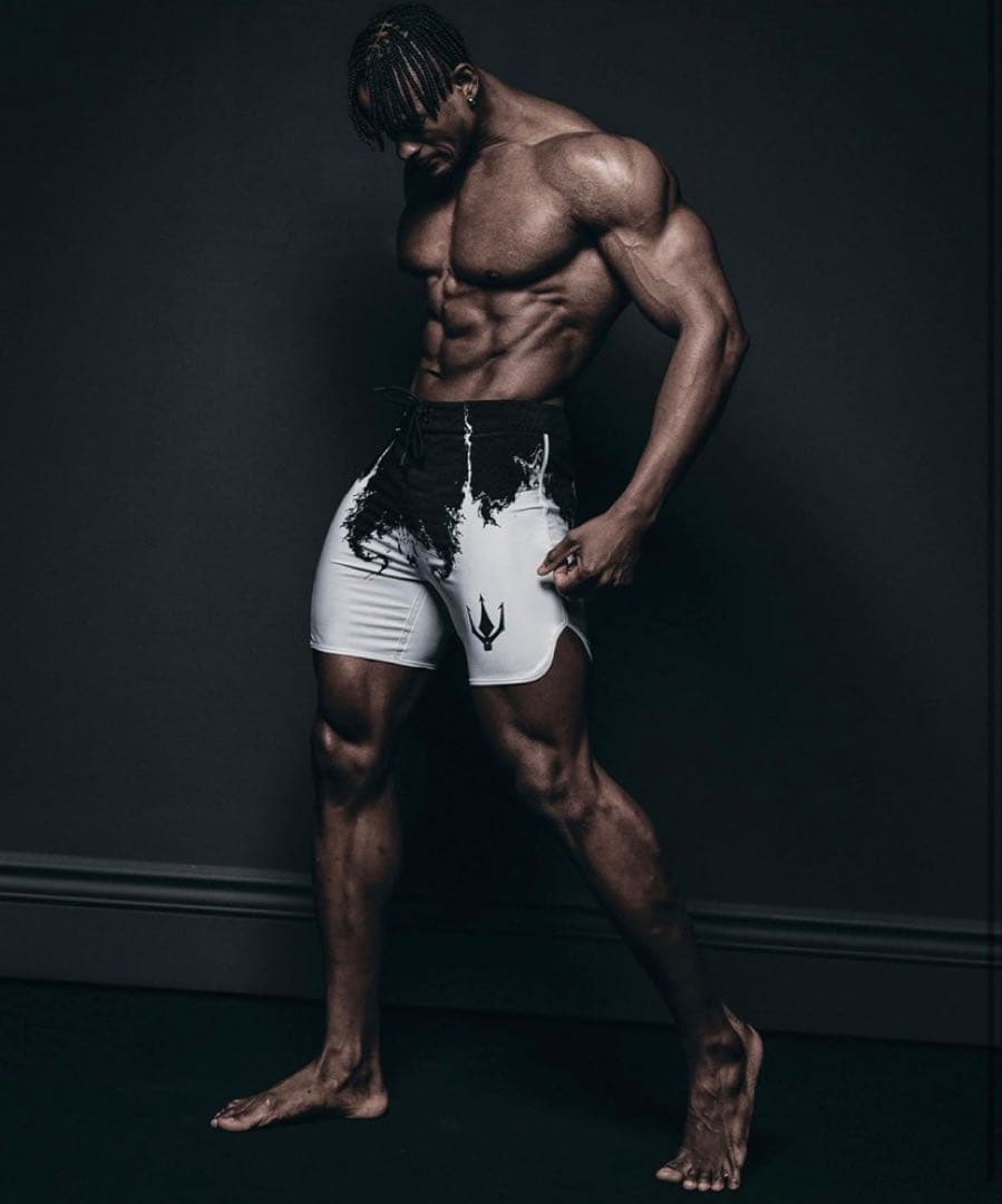 FIED fiedファイドホワイトマグマ　サーフパンツ　30インチ新品未使用新作