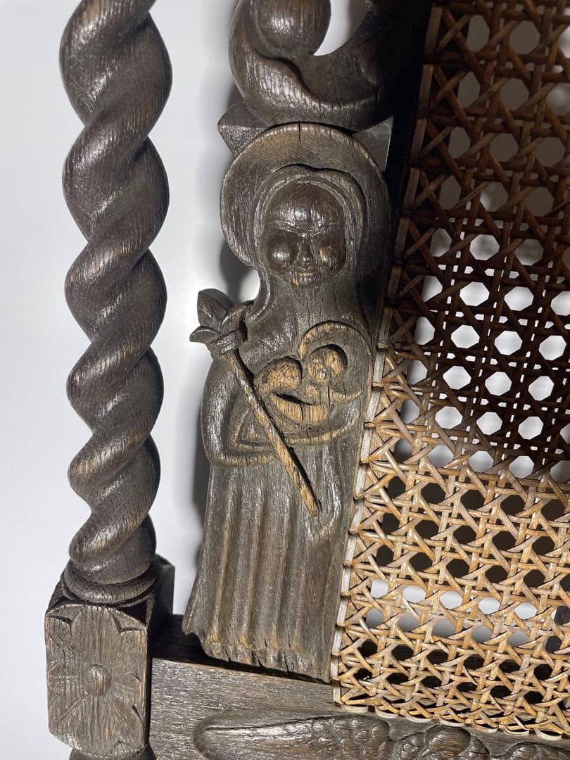 アンティーク ハイバックチェア 聖母子 天使 籐張り ヨーロッパ家具