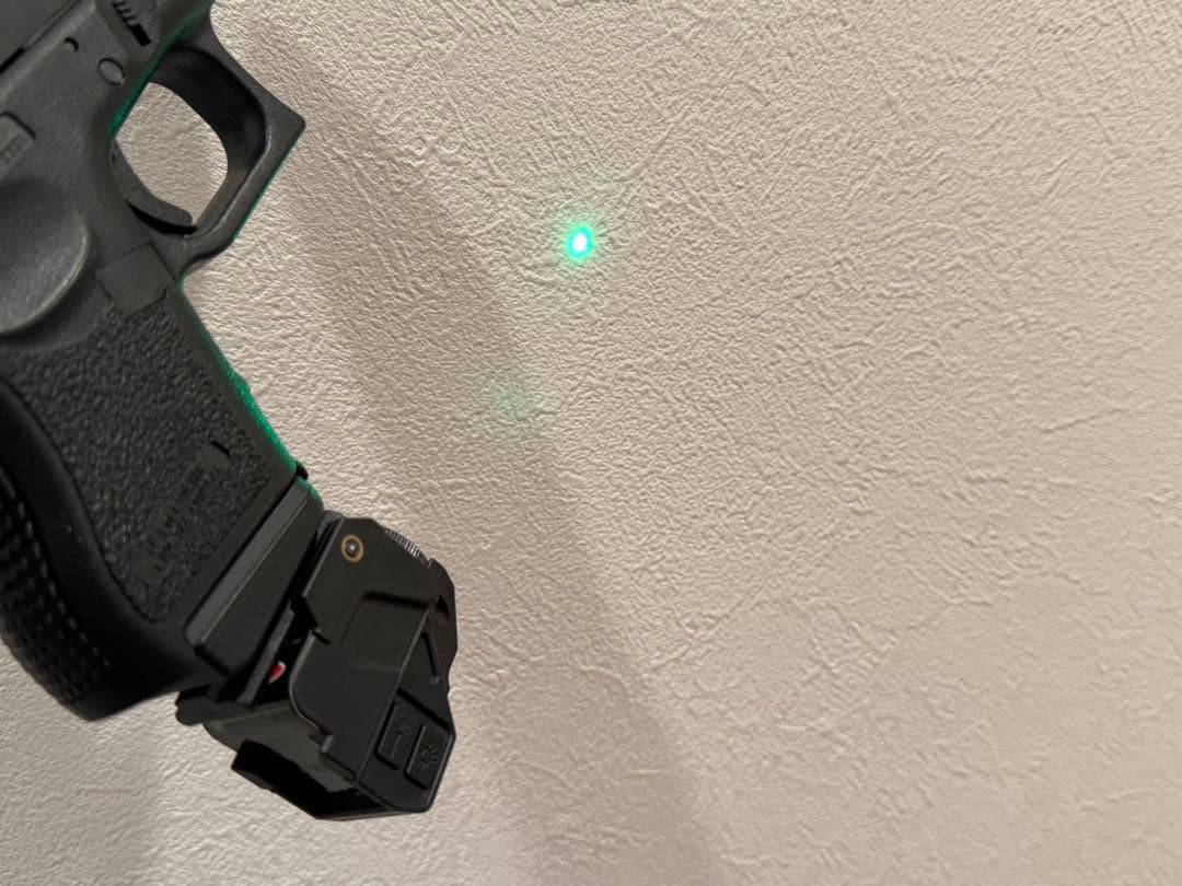 【希少】KSC G26C ベビーパラベラム　レイザーユニット、ロングマガジン付属