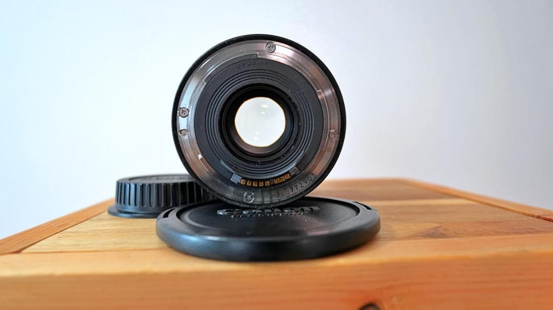 レンズ(ズーム) Canon EF 16-35mm f/2.8 L II USM