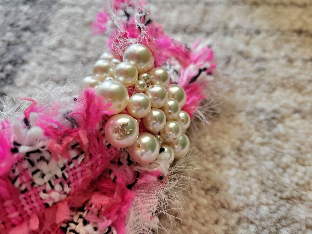 『CHANEL』シャネル　ピンク ツイード パール リボン バレッタ