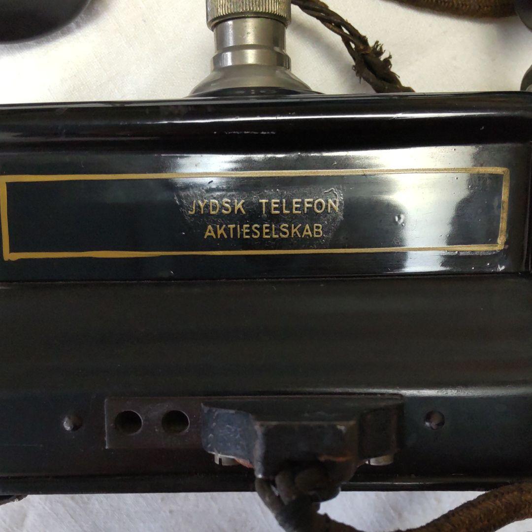 1930年代、スエーデン電話器。